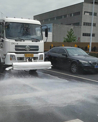 4 洒水车